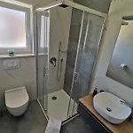 Apartment Nikolina - Luxury Studio Apartment With Private Parking, Near Sea