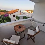 Nikolina - Luxury Studio Apartment With Private Parking, Near Sea Apartment Mali Losinj