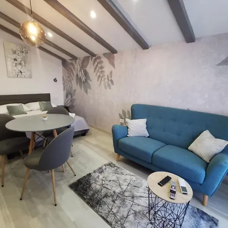 New Nikolina 4 Star * Mali Lošinj