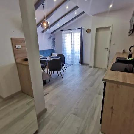 Nikolina - Luxury Studio Apartment With Private Parking, Near Sea Appartement *